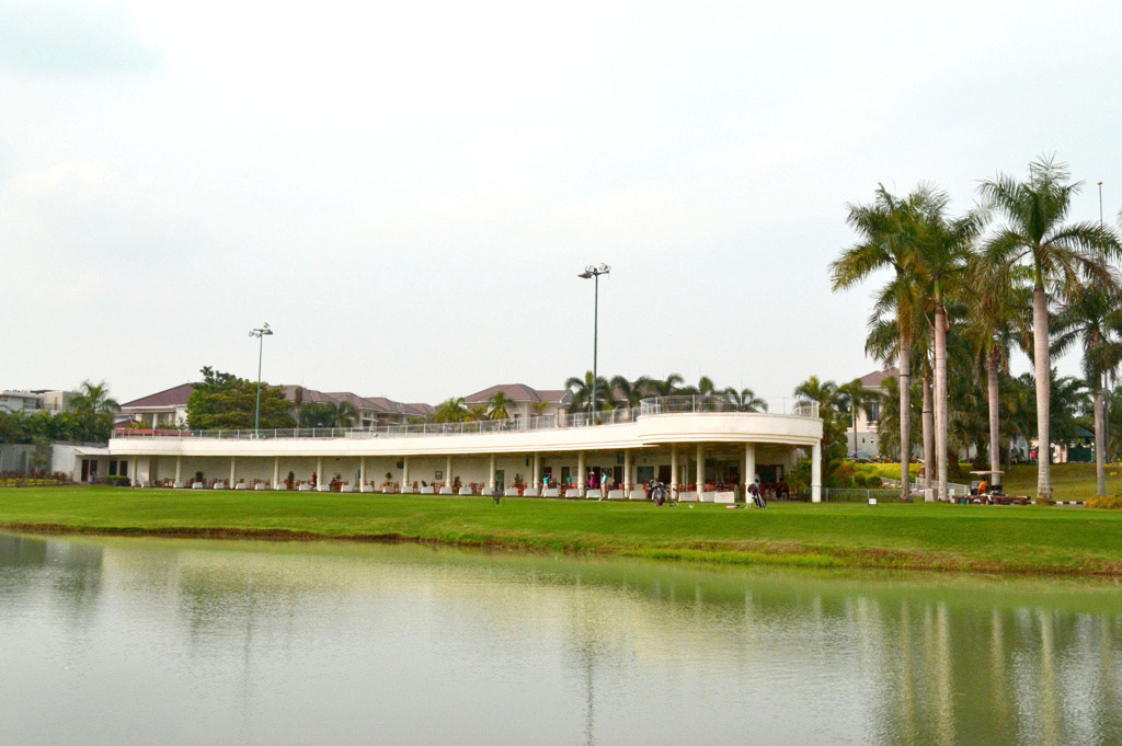 gading raya driving range